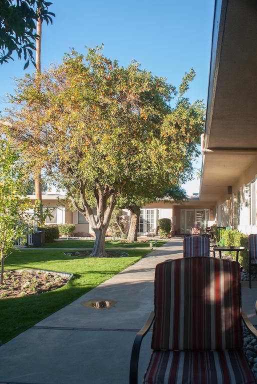 Tuscany Manor Palm Springs Bagian luar foto