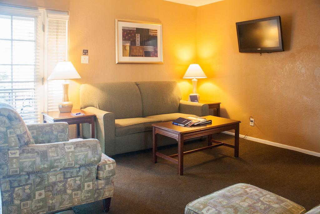 Tuscany Manor Palm Springs Bagian luar foto